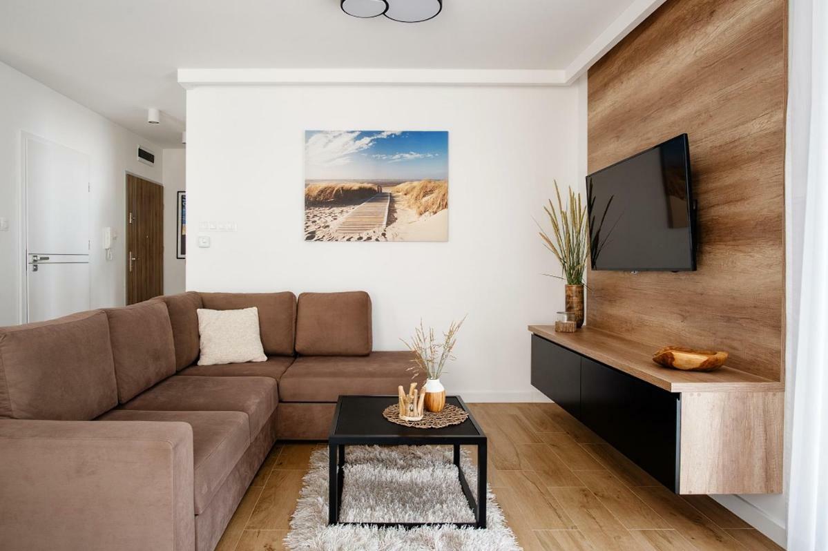 Apartament Przy Plazy / Klifowa Rewal Exteriör bild