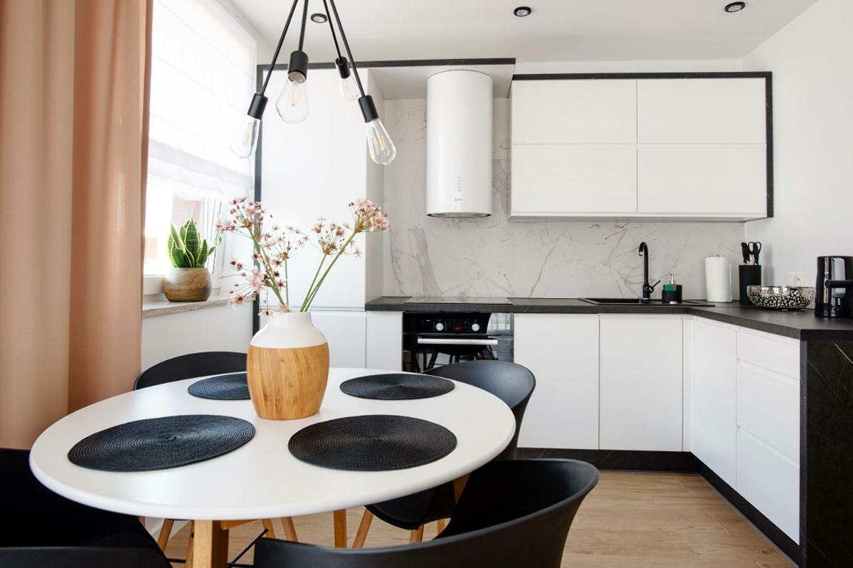 Apartament Przy Plazy / Klifowa Rewal Exteriör bild