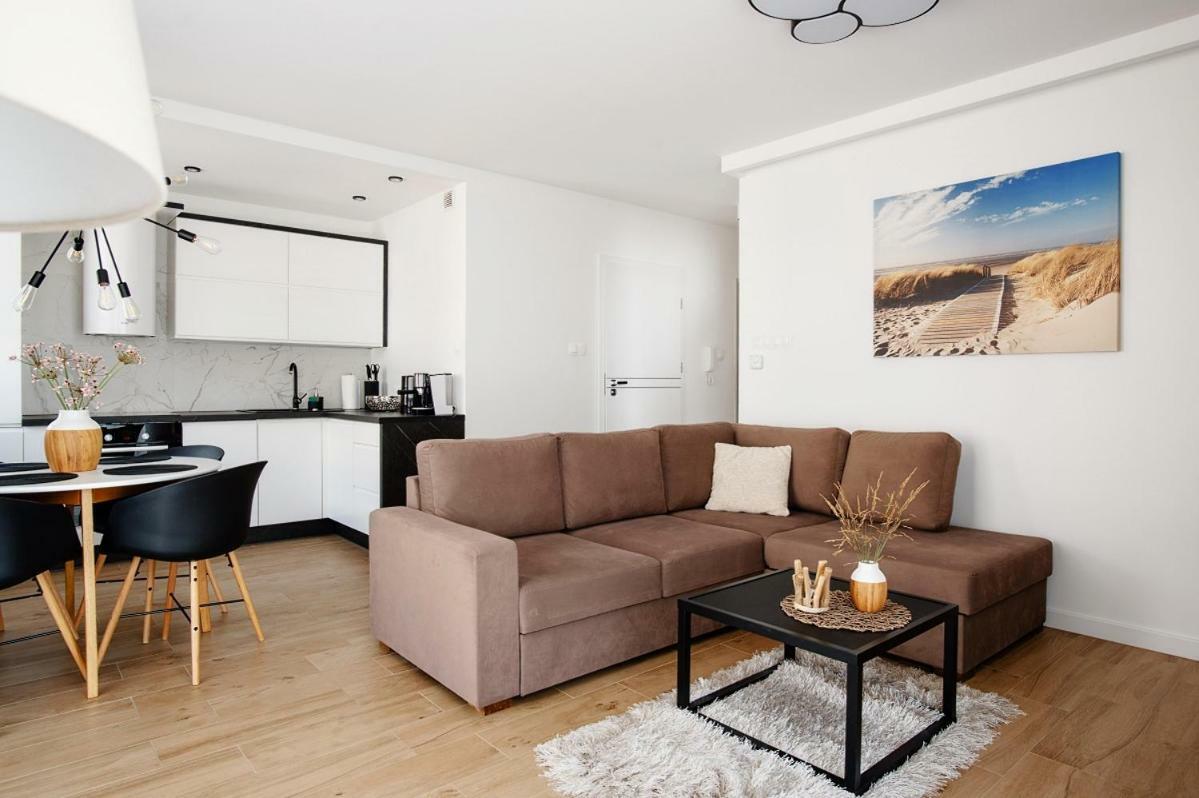 Apartament Przy Plazy / Klifowa Rewal Exteriör bild