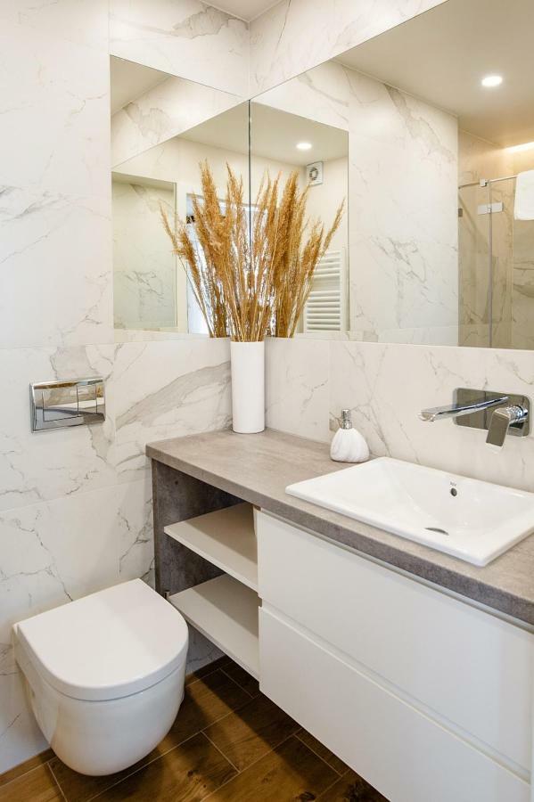 Apartament Przy Plazy / Klifowa Rewal Exteriör bild